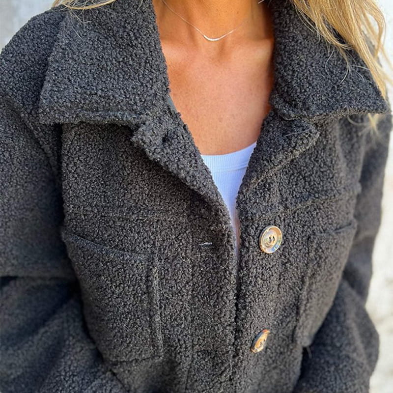 Heidi-Mode | Kurze Warme Bouclé Jacke