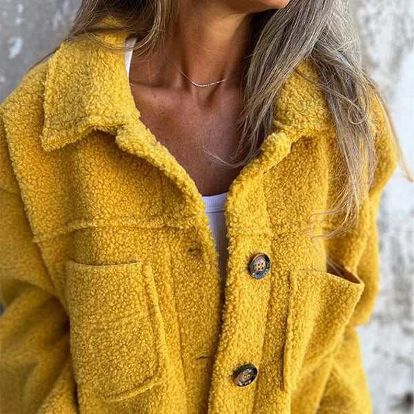 Heidi-Mode | Kurze Strickjacke aus Wolle