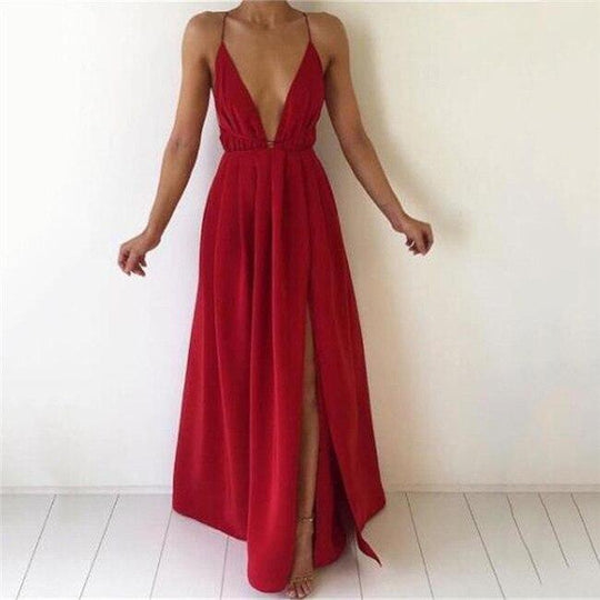 Maxikleid mit tiefem Ausschnitt