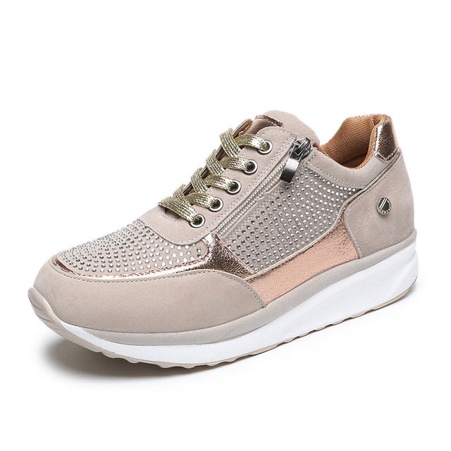 Heidi-Mode | Schicke und Entspannte Sommersneaker