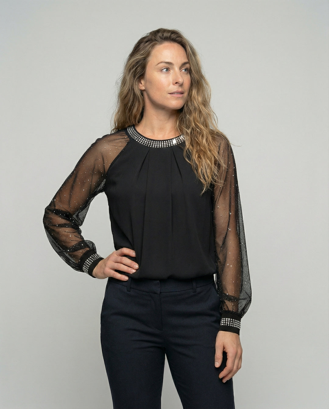 Damen Elegantes Mesh-Top mit Pailletten & Transparenten Ärmeln | Heidi-Mode