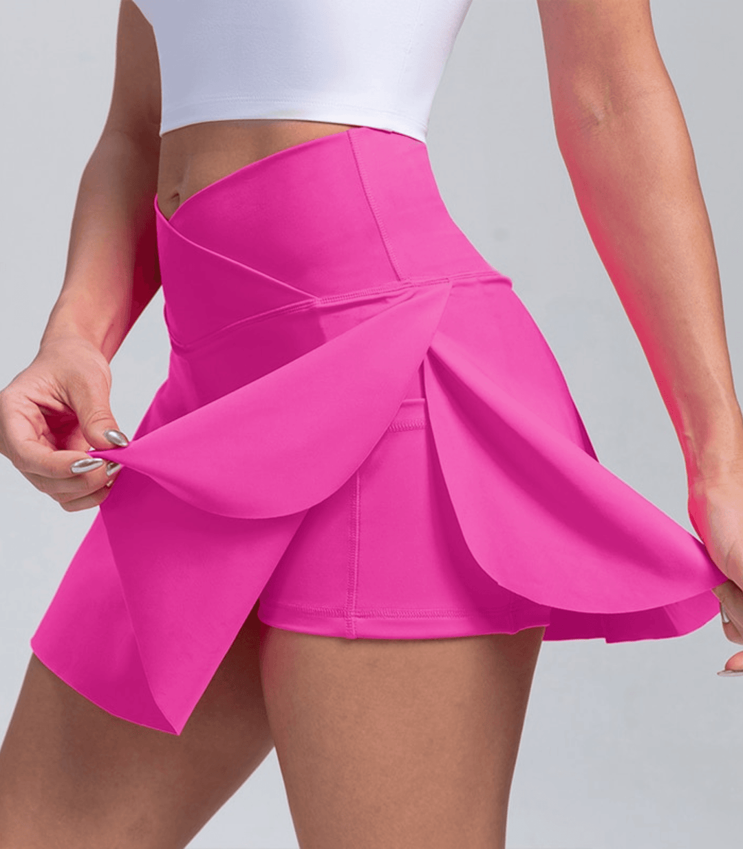 Plissierter Tennisrock mit V-Taille und Taschen Schwarz