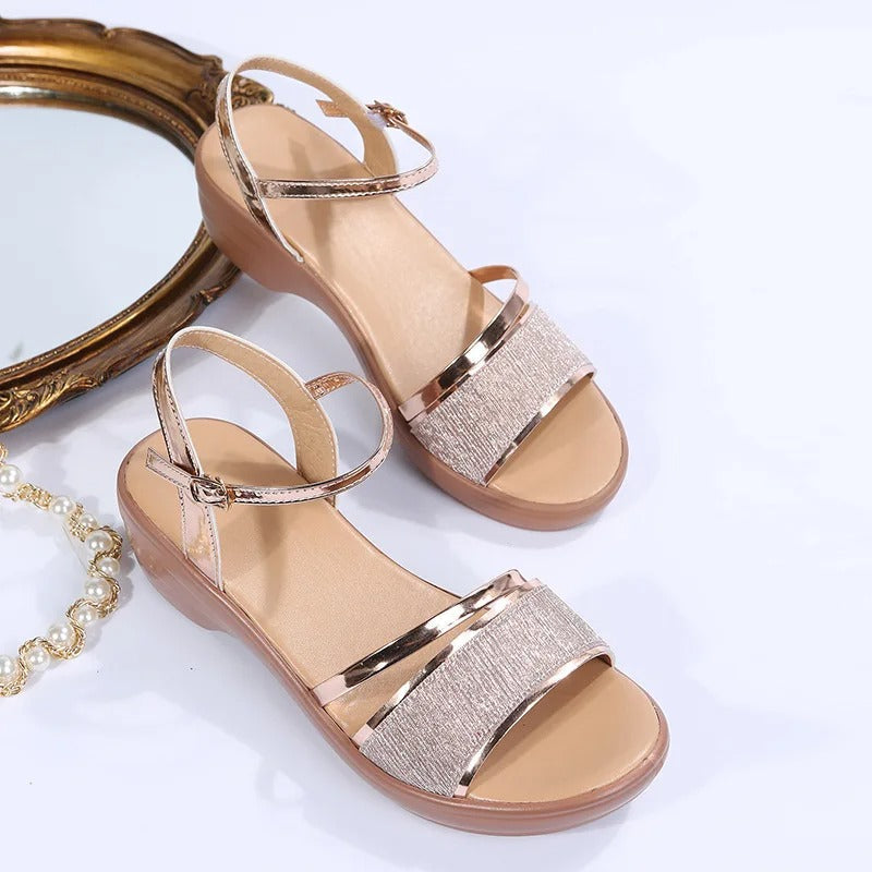 Heidi-Mode | Orthopädische Sandalen mit Keilabsatz