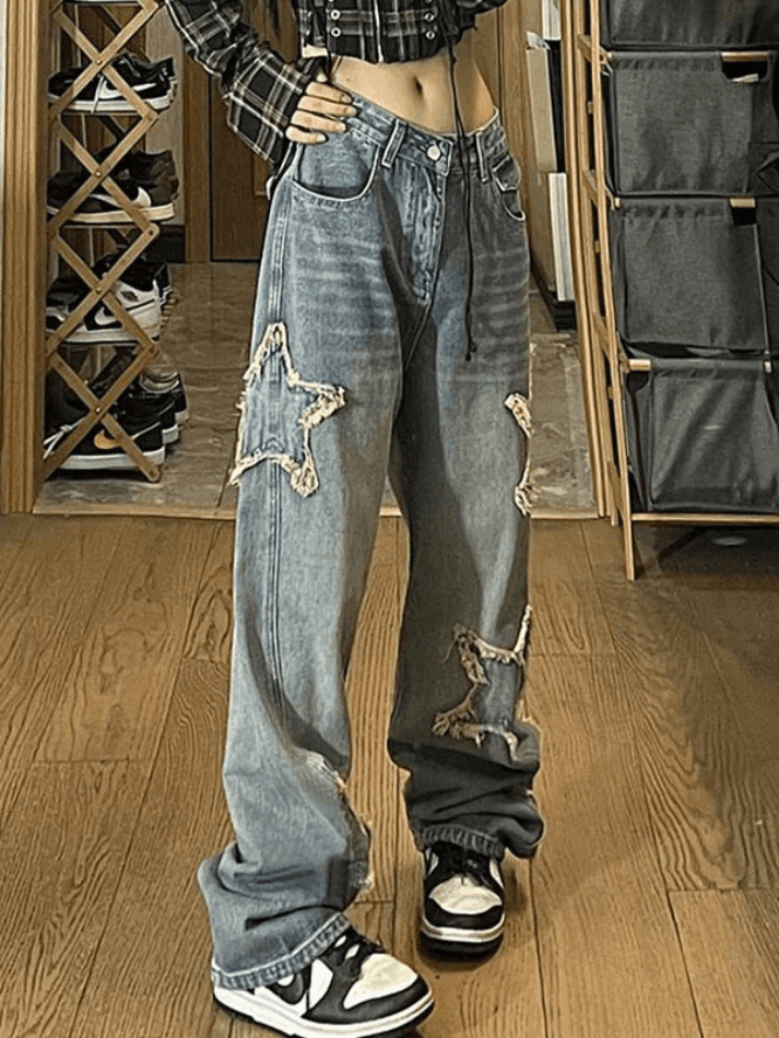 Heidi-Mode | Weinlesewasch Distressed Star Patch Boyfriendjeans