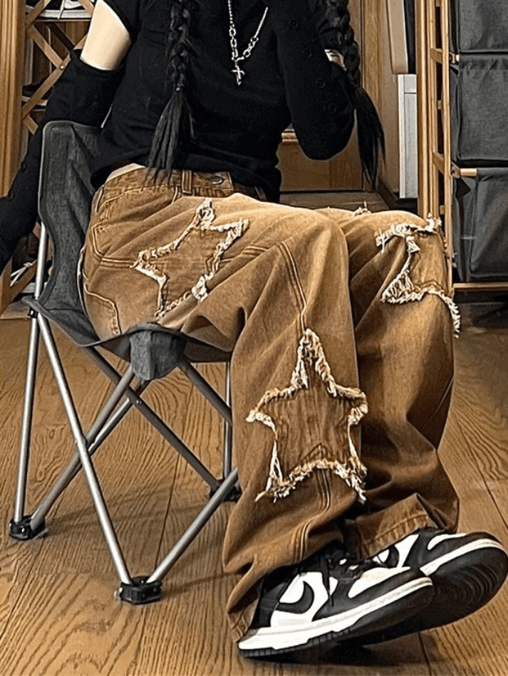 Heidi-Mode | Weinlesewasch Distressed Star Patch Boyfriendjeans