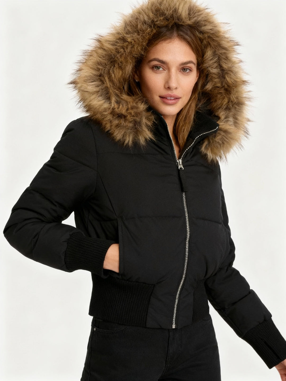 Damen Gestepptes Winterjacke – Warm, Leicht & Mit Abnehmbarer Kapuze | Heidi-Mode
