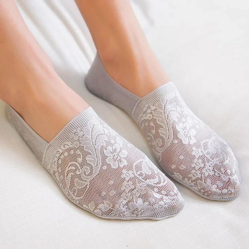 Heidi-Mode | Damen Bestseller Spitze Blume Antiskid Knöchelsocken