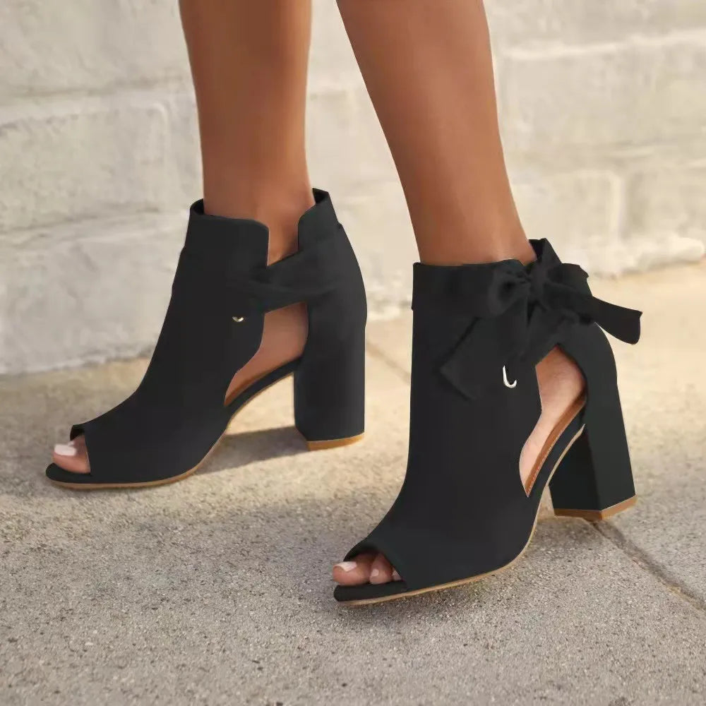 Heidi-Mode | Schicke Schnür Stiefeletten