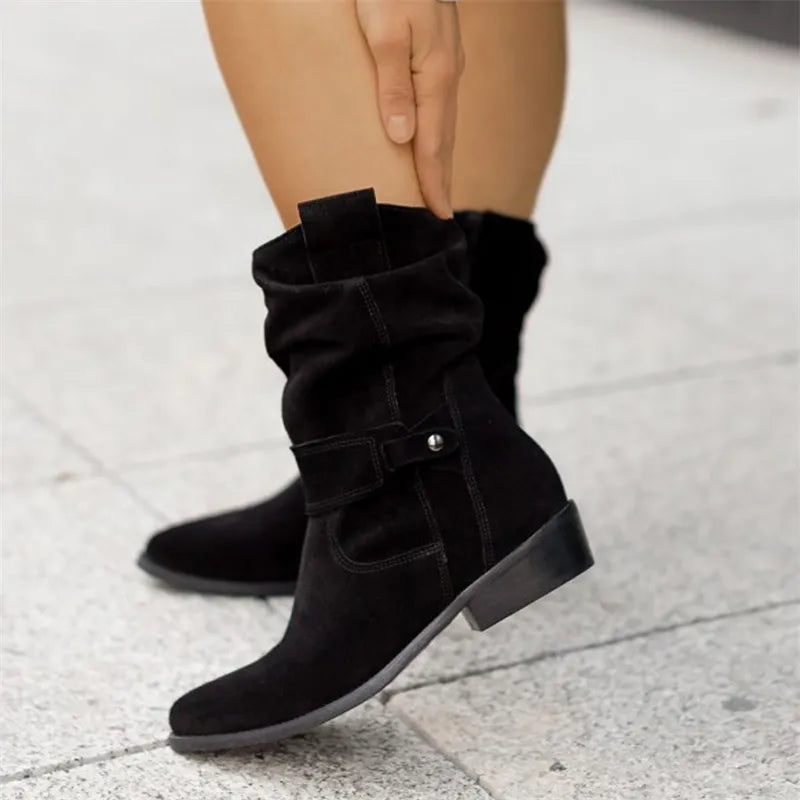 Claire | Wildlederstiefel mit niedrigem Absatz