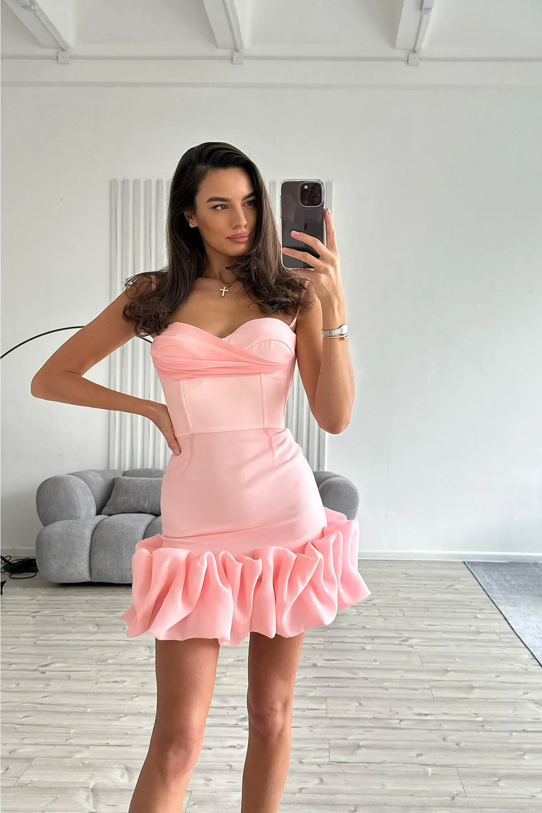 Lexie | Drapiertes Mini-Bustierkleid mit Rüschen